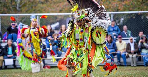 Native Indians 的图像结果