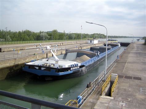 Civil engineering | Definition, History, Functions, Construction, Design, Planning, & Branches ...