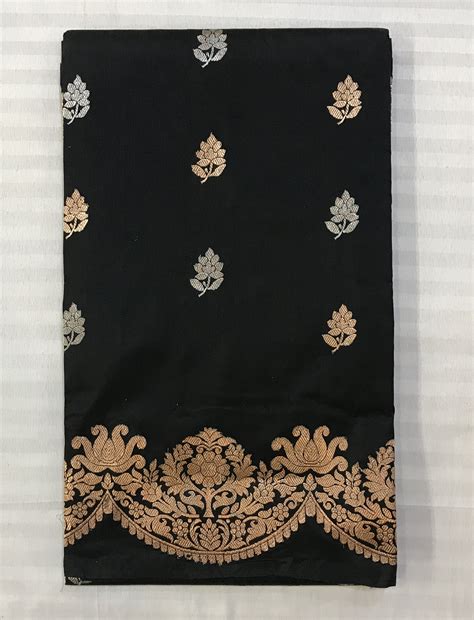 Banarasi Traditional IB-2-24-955 – Pratha by Kavita Koparkar