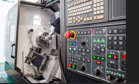 CNC Machine Operating 的图像结果