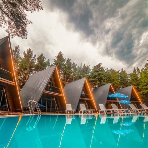 PARK HOTEL SURAMI CHALET - Villa Reviews & Photos - Tripadvisor