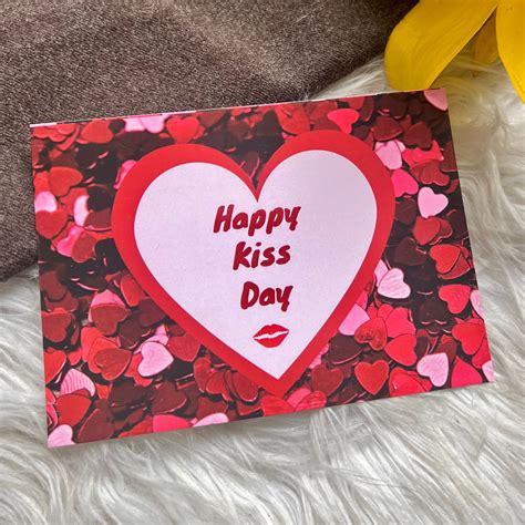 Valentine Kiss Day Card– Oralia India