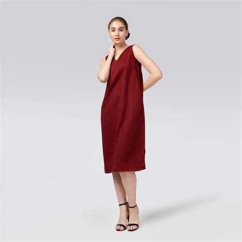 Saltpetre Women Midi Dress In Natural Maroon For Formal Wear - Cotton ...