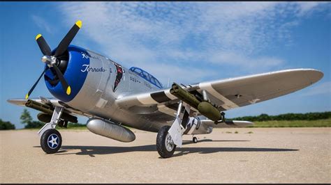 E-flite P-47 Landing - YouTube