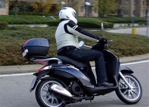 Piaggio Liberty 150 3v: prova su strada - Infomotori