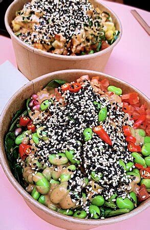 HONU TIKI BOWLS, Vienna - Inner City - Restaurant Reviews, Phone Number ...