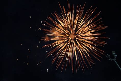 Download Fireworks Transparent Background HQ PNG Image | FreePNGImg