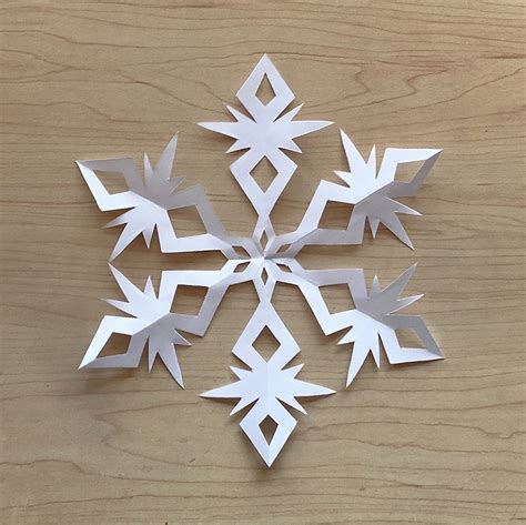 Image result for 6 Point Paper Snowflake Patterns