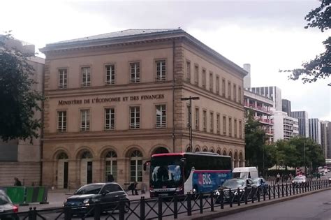 Libéralisation des trajets en autocar : Bercy s'attend à "des milliers ...