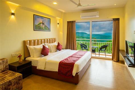 CHINAR WOODS RESORT (Mauje Dapoli) - Resort Reviews, Photos, Rate ...