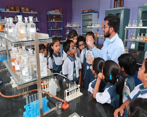 New Vision Public School, Ambejogai
