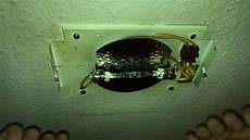 halogenle wechseln anleitung leuchtmittel ersetzen deckenle 230v birne wechseln mit halogenle wechseln anleitung leuchtmittel ersetzen deckenle 230v birne wechseln mit