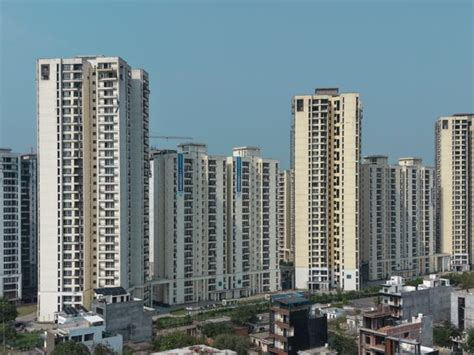 Jaypee Kensington Boulevard - Jaypee Greens. Best Flats in Noida