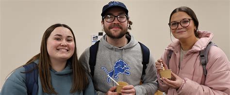 CCOM Dean's Pawprints - A Butler University - College of Communication Blog