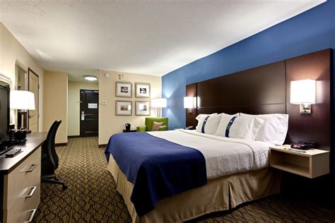 Holiday Inn Charlotte-Center City | Uptown Charlotte, NC