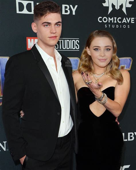 Hero Fiennes Tiffin Movies - Jakustala