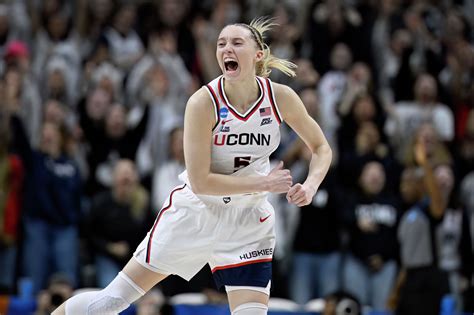 UConn coach Geno Auriemma says Paige Bueckers 'poster child' for NIL