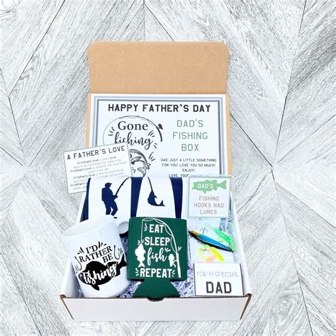 Father's Day Fishing Gift Box: Shirt, Mug, Lures & More