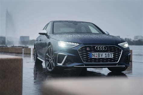 2021 Audi S4 Sedan TFSI quattro review | CarExpert