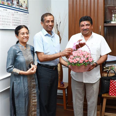 Interaction with Thiru Palanivel Thiaga Rajan Minister for Information ...