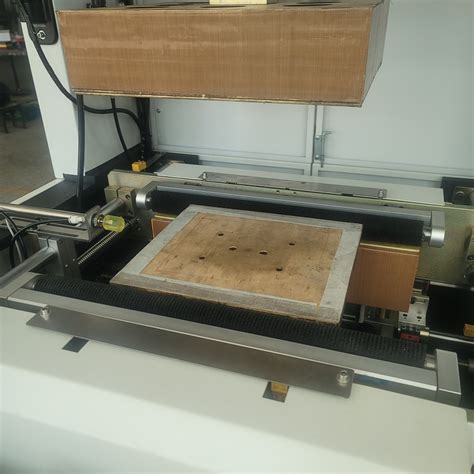 Box Forming Machine Process 的图像结果