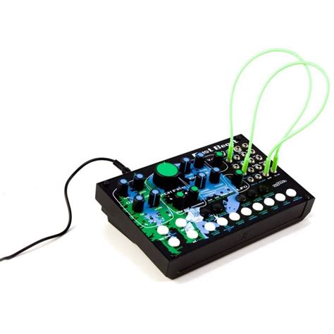 Cre8audio East Beast – “East Coast Style” Desktop/Eurorack Synthesizer