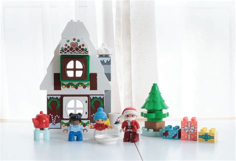 Review: LEGO Duplo 10976 Santa
