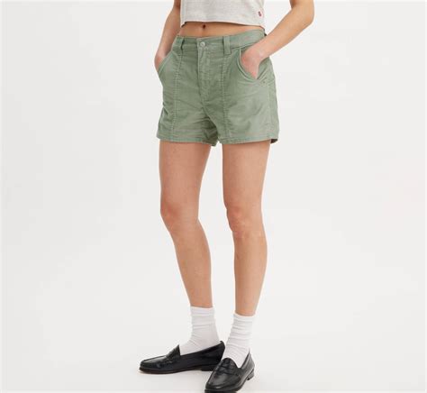 Carpenter Lightweight Corduroy Women's Shorts - Green | Levi's® US