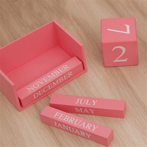 Pink Table Calendar Online - Premium Desk Organiser | Nestasia