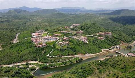 Schengen Deli, Chanakyapuri: First Look | Delhi NCR | Whats Hot ...