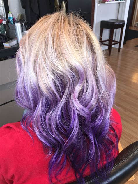 Blonde with purple / violet ombré / balayage hair | Warna rambut pirang ...