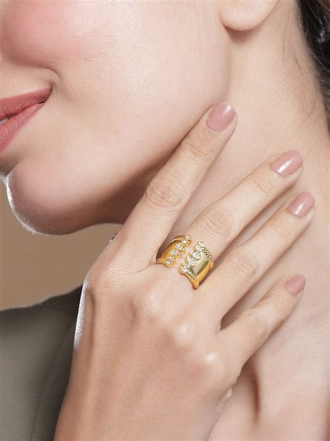 Exquisite Collection of Rings for Women at Rubans - Shop Now