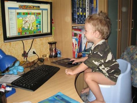 Chud at a Computer Template 的图像结果