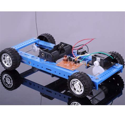 Blue Electric Four-Wheel Drive Remote Control Car – REES52