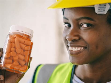 Handyman Is Lucky 的图像结果