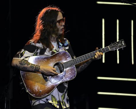 March concert photos: bluegrass star Billy Strings and Regina Spektor ...