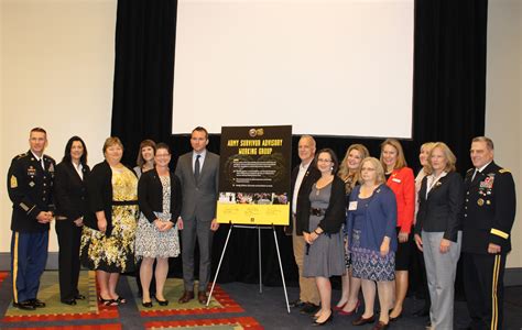 Army leaders show support for group that comforts, guides survivors ...