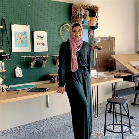 Erum Khalili – Dessine Art