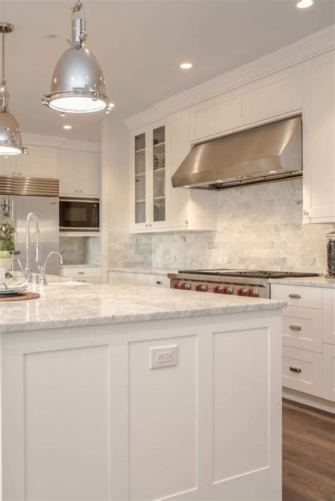 Kitchen Backsplash Ideas With White Cabinets – Artourney