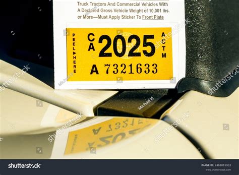 How to Remove DMV Sticker From License Plate 的图像结果