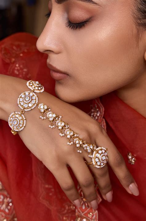 Pritha Polki Hathphool Bracelet – Paisley Pop Shop