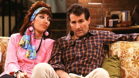 25 Iconic '90s Couples Halloween Costume Ideas