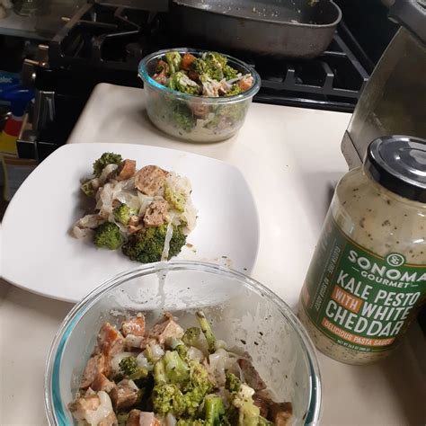 Low calorie noodles, chicken sausage, kale white cheddar pesto, and ...