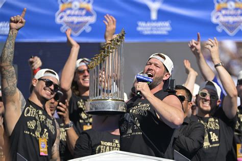 Dodgers celebrate two World Series wins with downtown LA parade | GMA ...