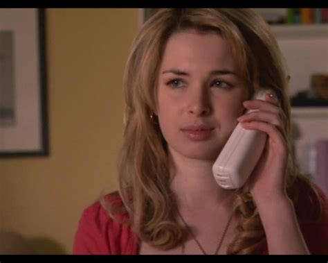 Kirsten Prout image