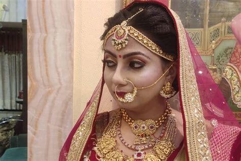 Simran Bridal Makeup - Makeup Artist - Bara Bazar - Weddingwire.in