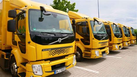 13. Jul. 23: Deutsche Post DHL setzt neue Elektro-Lkw-Flotte in Berlin ...