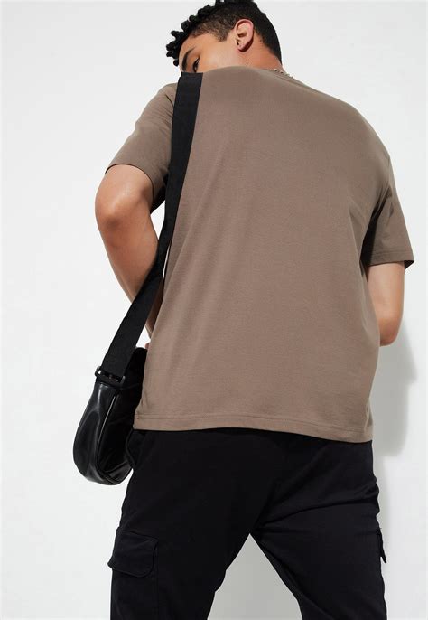 Buy URB_N Men Regular Fit Graphic Printed T-shirt Online at just Rs ...