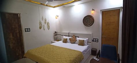 Nagpur Holiday Rentals & Homes - Maharashtra, India | Airbnb