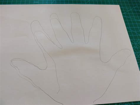 Alien Hand Designs 的图像结果